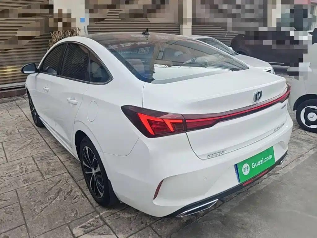 Changan Eado 2022 PLUS Blue Whale NE 1.4T GDI DCT Flagship Edition — миниатюра 5