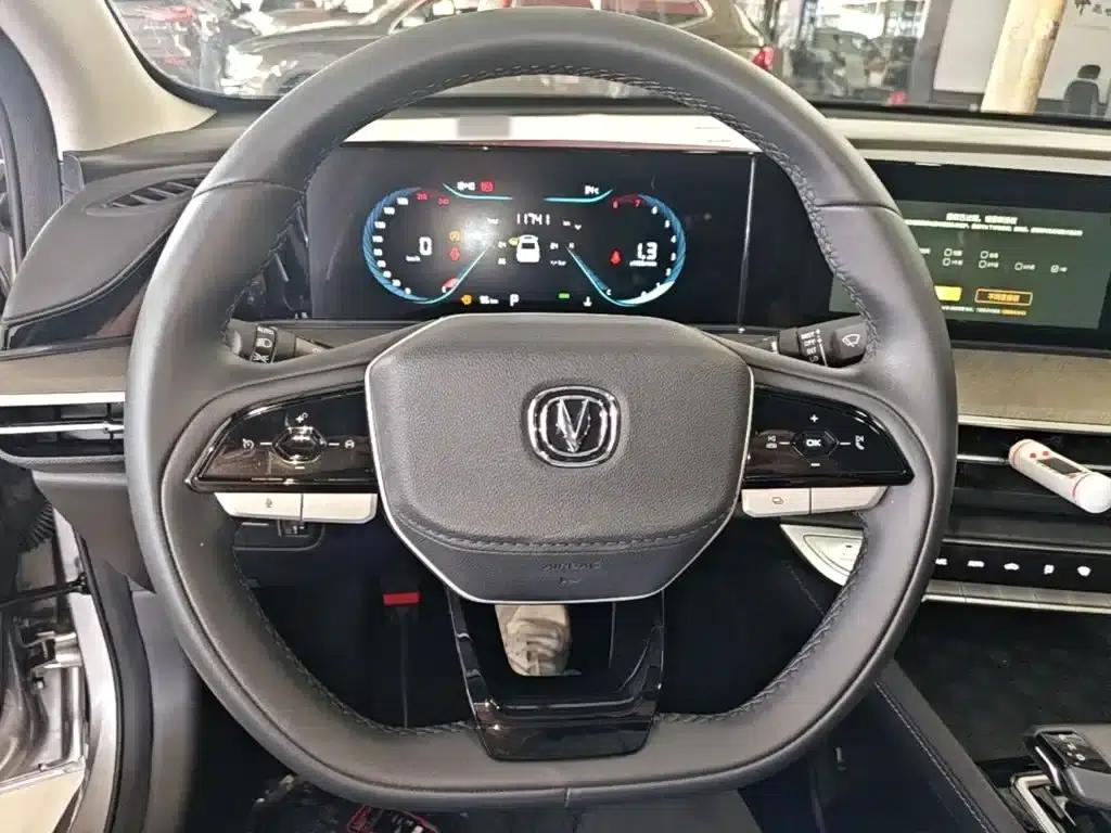 Changan Eado 2024 PLUS Blue Whale NE 1.4T GDI DCT High-Performance Edition — миниатюра 11