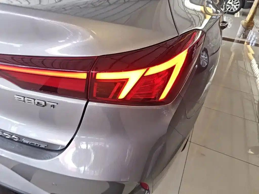 Changan Eado 2024 PLUS Blue Whale NE 1.4T GDI DCT High-Performance Edition — миниатюра 8