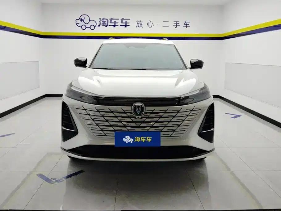 Changan CS75PLUS 2024 Model, Third Generation, Champion Edition, 1.5T Intelligent Driving and Sporty Type — миниатюра 2