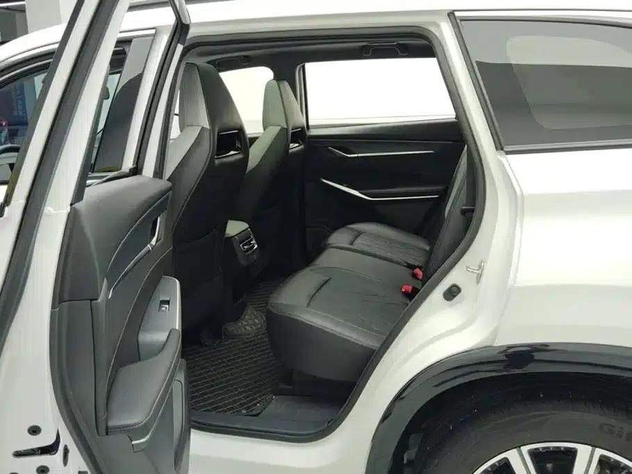 Changan CS75PLUS 2024 Model, Third Generation, Champion Edition, 1.5T Intelligent Driving and Sporty Type — миниатюра 11