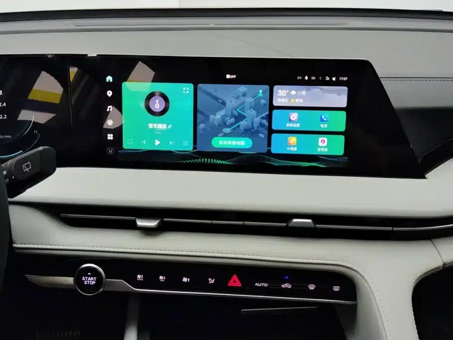 Changan CS75PLUS 2024 Model, Third Generation, Champion Edition, 1.5T Intelligent Driving and Sporty Type — миниатюра 13