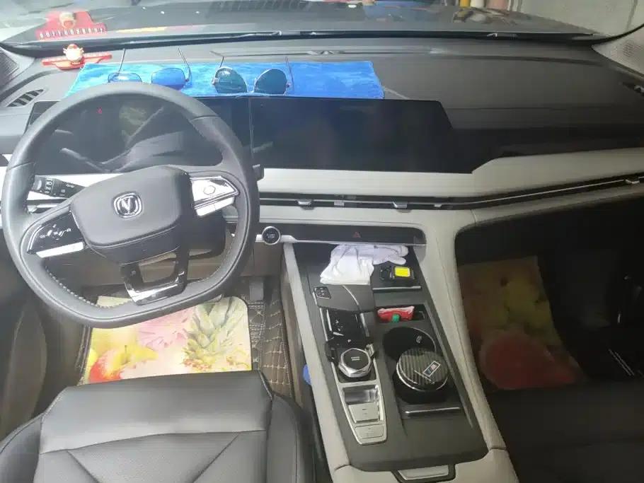 Changan CS75PLUS 2025 Third Generation Champion Edition 1.5T Sporty Model — миниатюра 12