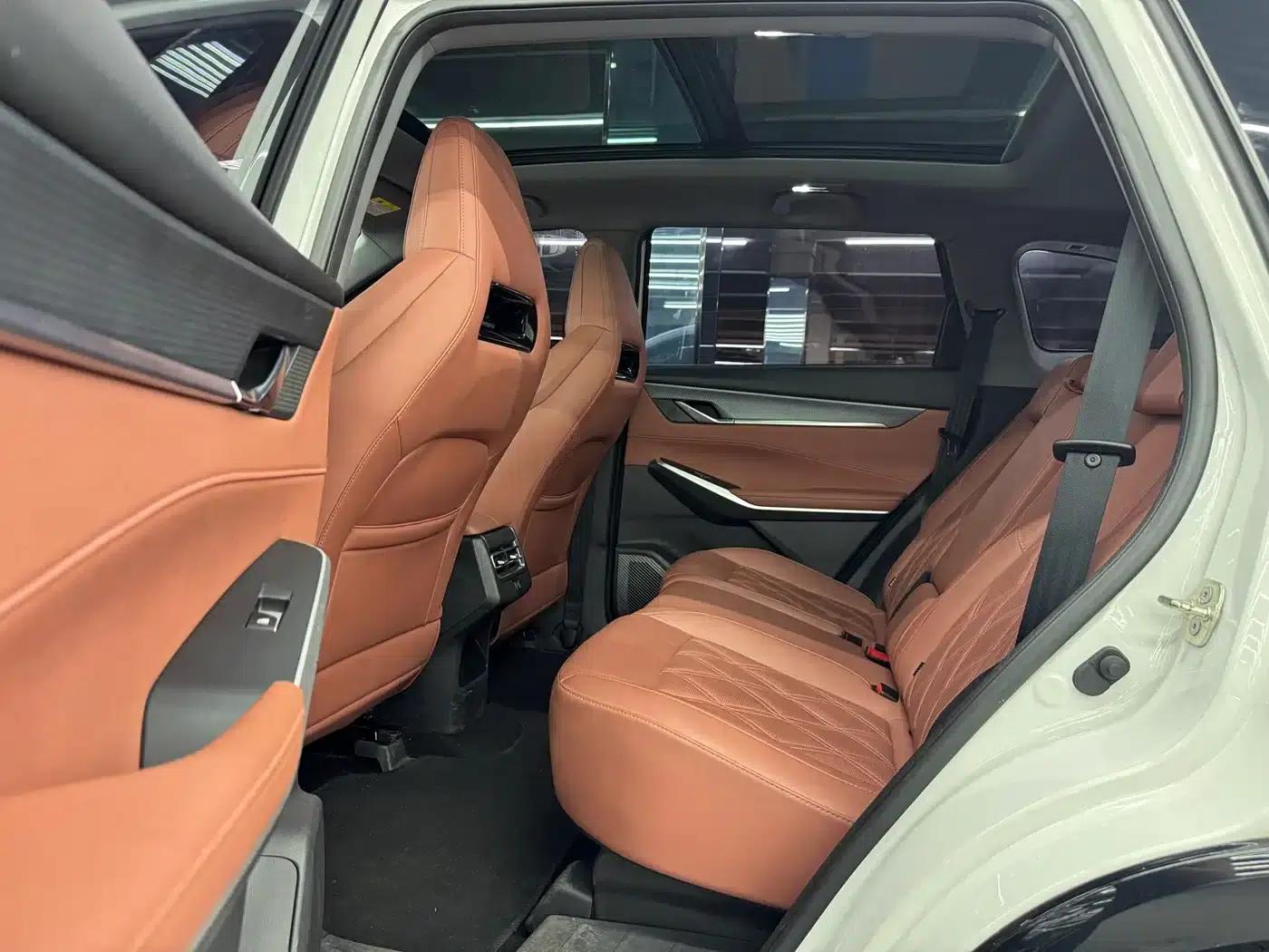 Changan CS75PLUS 2023 Model, Third Generation, 1.5T Automatic Premium Edition — миниатюра 9