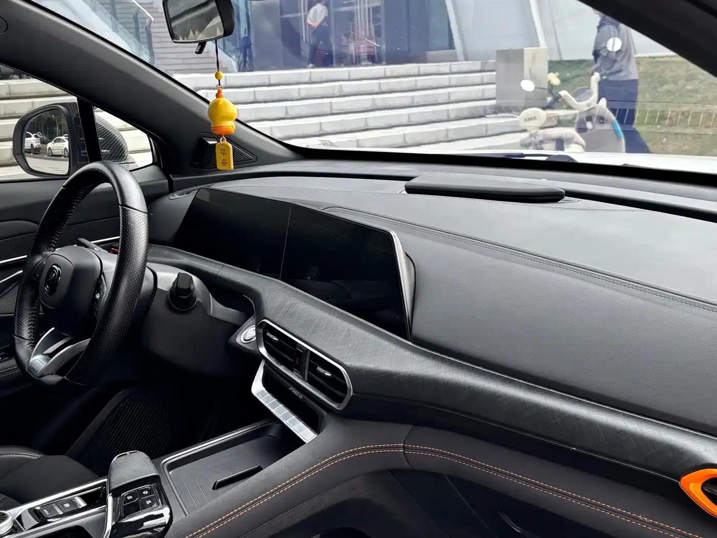Changan UNI-T 2022 2.0T Premium Edition — миниатюра 5