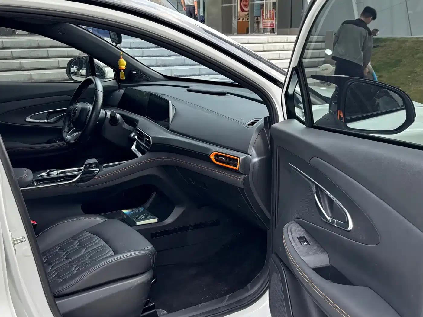 Changan UNI-T 2022 2.0T Premium Edition — миниатюра 6