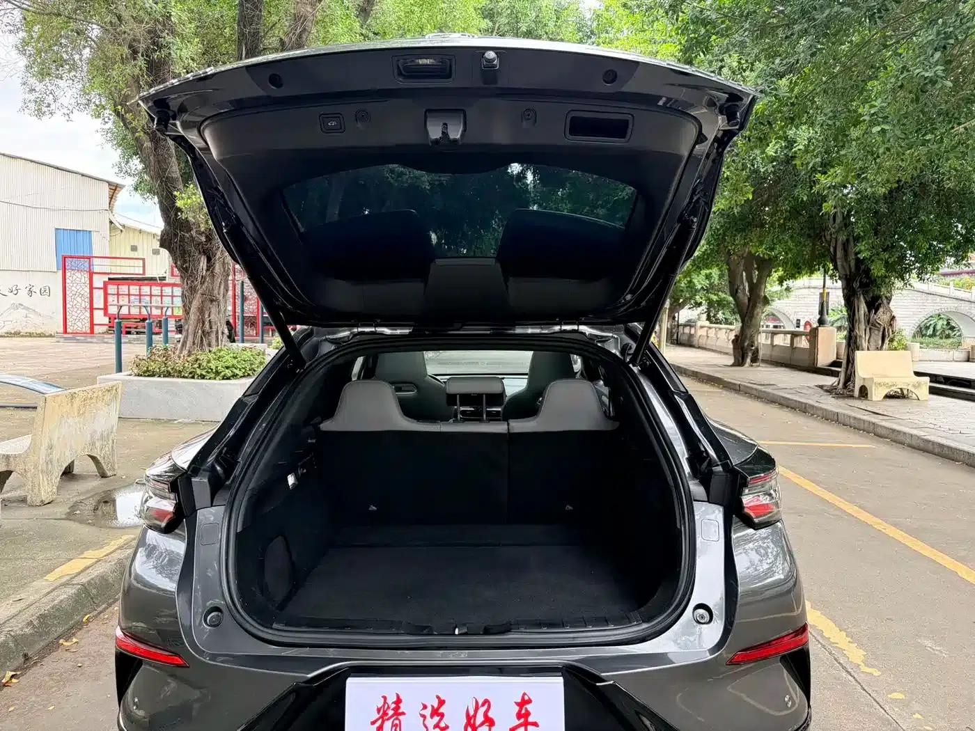 Changan UNI-T 2022 1.5T Smart Navigation Edition — миниатюра 6