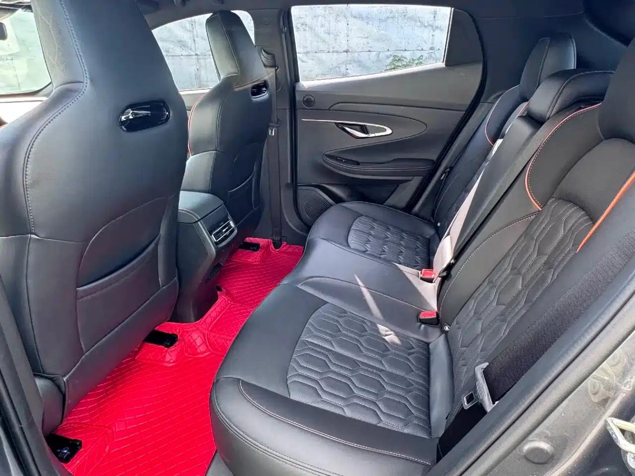 Changan UNI-T 2022 1.5T Flagship Edition — миниатюра 7