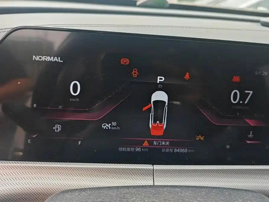 Changan UNI-T 2020 1.5T Premium Edition — миниатюра 14