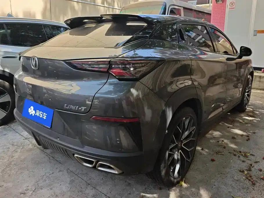 Changan UNI-T 2022 1.5T Premium Edition — миниатюра 3