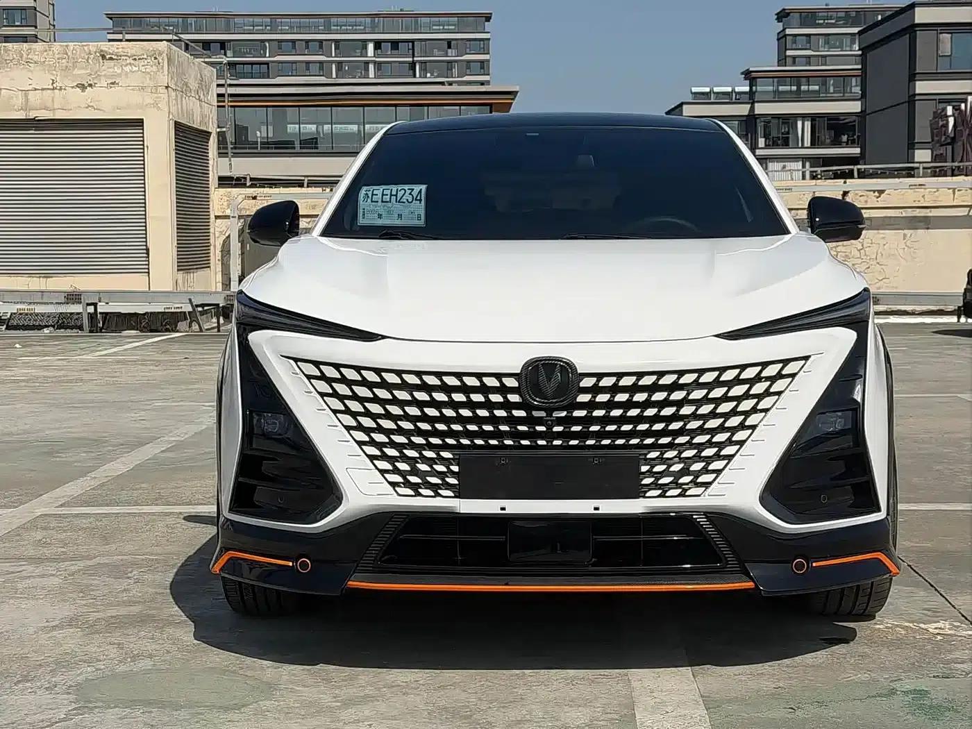 Changan UNI-T 2022 1.5T Sport Flagship Edition — миниатюра 2