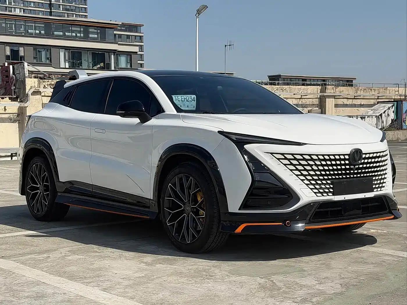 Changan UNI-T 2022 1.5T Sport Flagship Edition — миниатюра 3