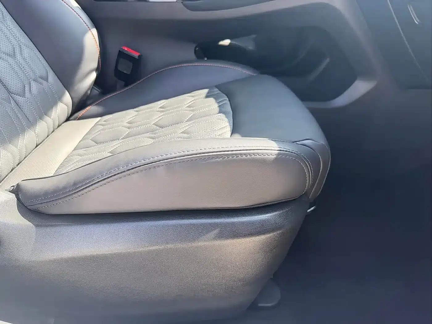 Changan UNI-T 2022 1.5T Sport Flagship Edition — миниатюра 9