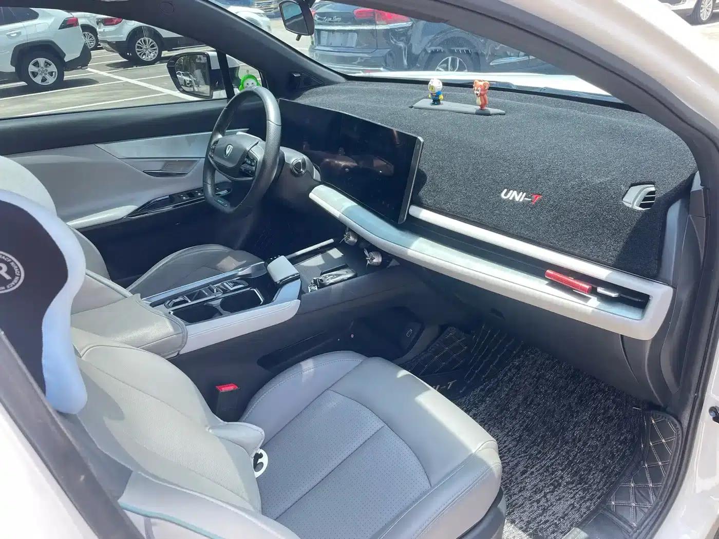 Changan UNI-T 2023 Second Generation 1.5T Premium Edition — миниатюра 16