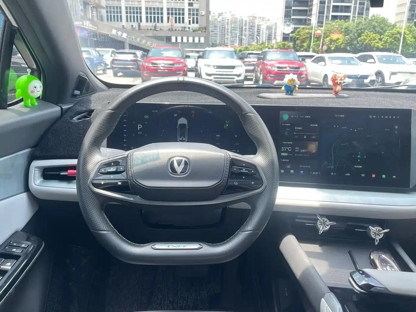 Changan UNI-T 2023 Second Generation 1.5T Premium Edition — миниатюра 23