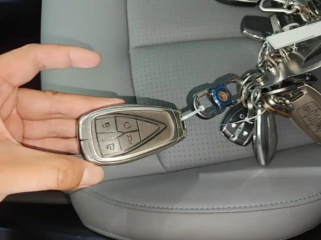 Changan UNI-T 2023 Second Generation 1.5T Premium Edition — миниатюра 9
