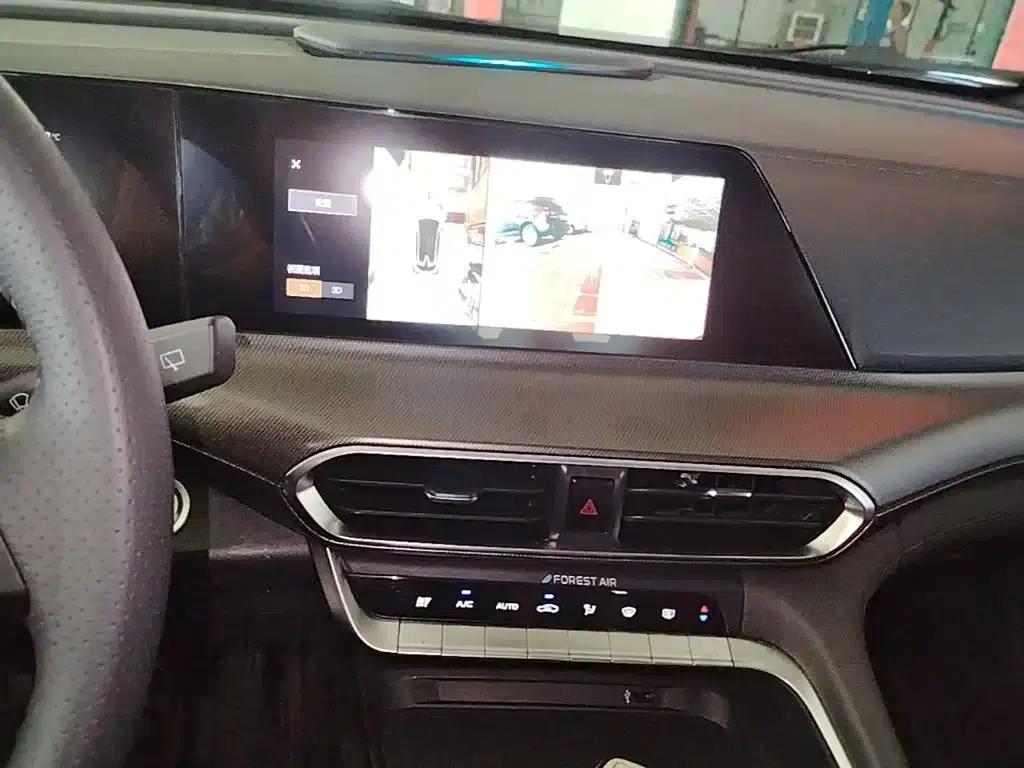 Changan UNI-T 2020 1.5T Flagship Edition — миниатюра 13