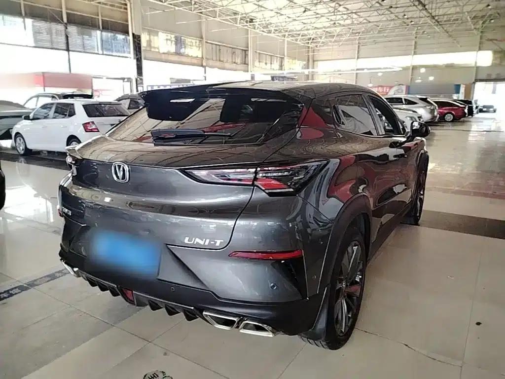 Changan UNI-T 2020 1.5T Flagship Edition — миниатюра 7