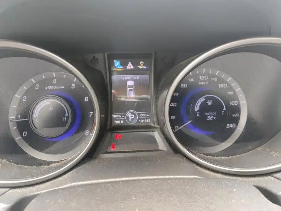 Changan CS75 2014 1.8T Automatic Elite (National IV Emission Standard) — миниатюра 14