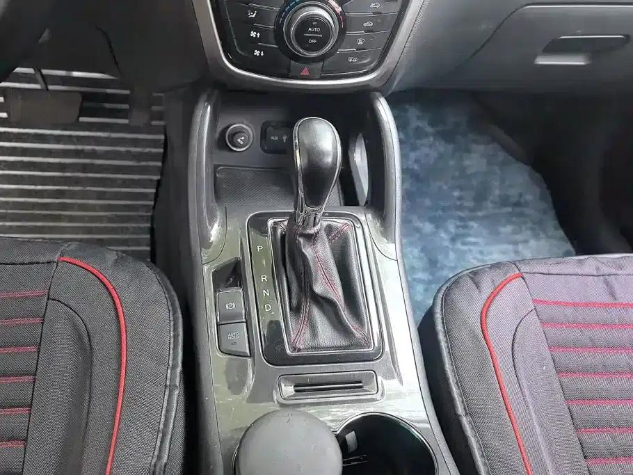 Changan CS75 2017 Fashion Edition 1.5T Automatic Premium Model — миниатюра 16