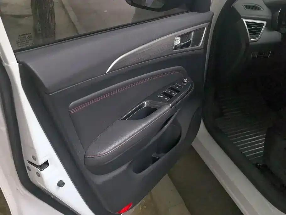 Changan CS75 2017 Fashion Edition 1.5T Automatic Premium Model — миниатюра 7