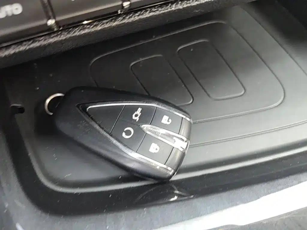 Changan CS75 2026 PRO 1.5T DCT Premium 7-seater — миниатюра 9