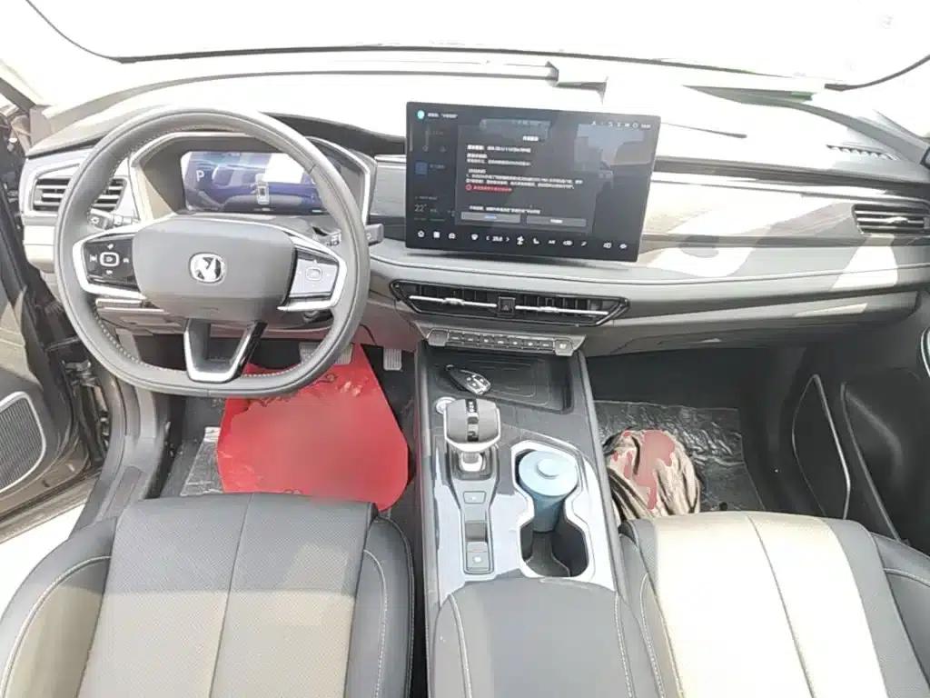 Changan CS75 2026 PRO 1.5T DCT Premium 7-seater — миниатюра 10