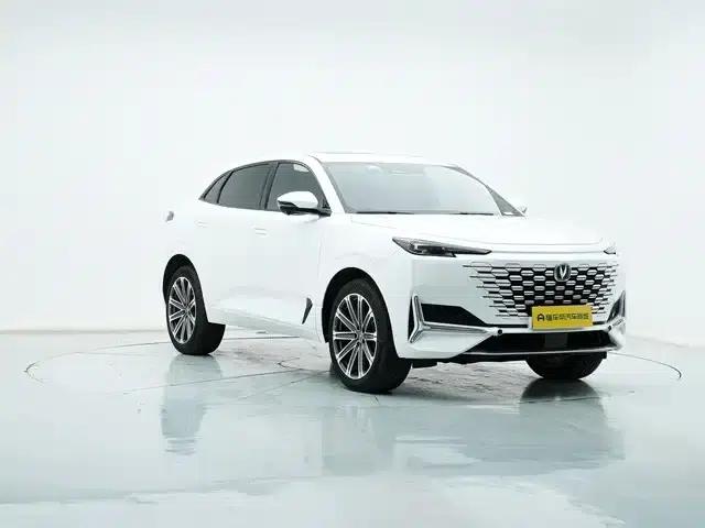 Changan UNI-K 2021 2.0T All-Wheel Drive Premium Edition — миниатюра 3