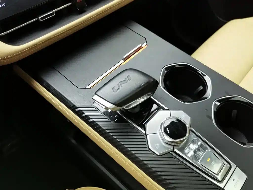 Changan UNI-K 2021 2.0T Premium Edition — миниатюра 13
