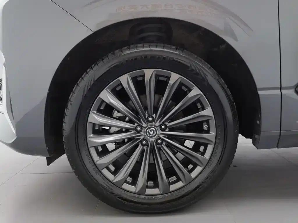 Changan UNI-K 2021 2.0T Premium Edition — миниатюра 17