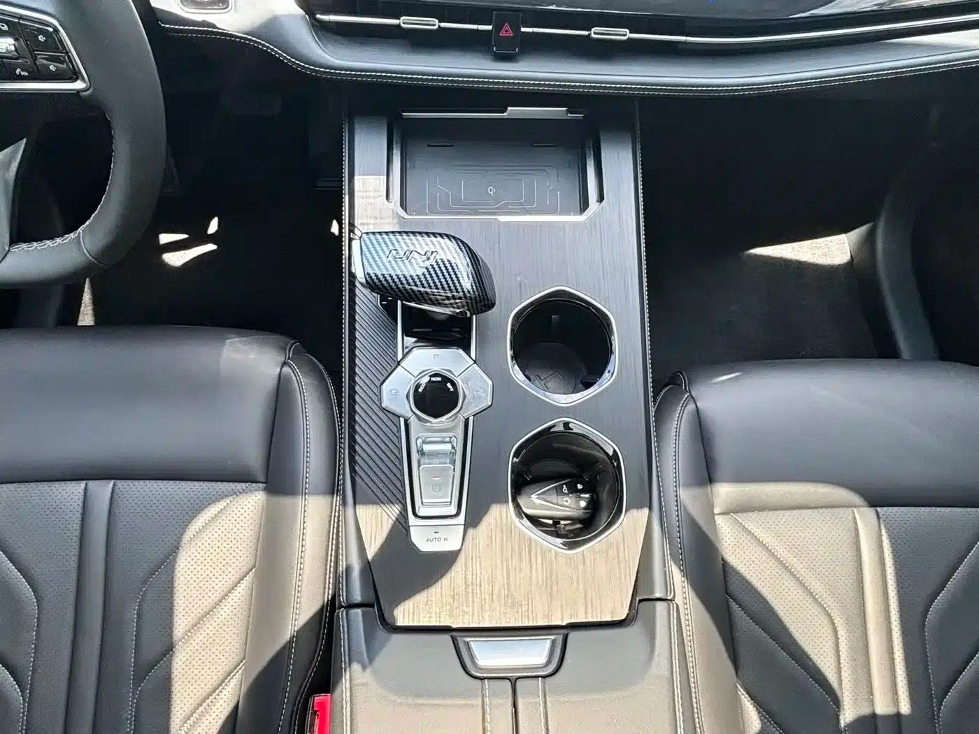 Changan UNI-K 2023 2.0T 2WD Yue Shang Edition — миниатюра 12