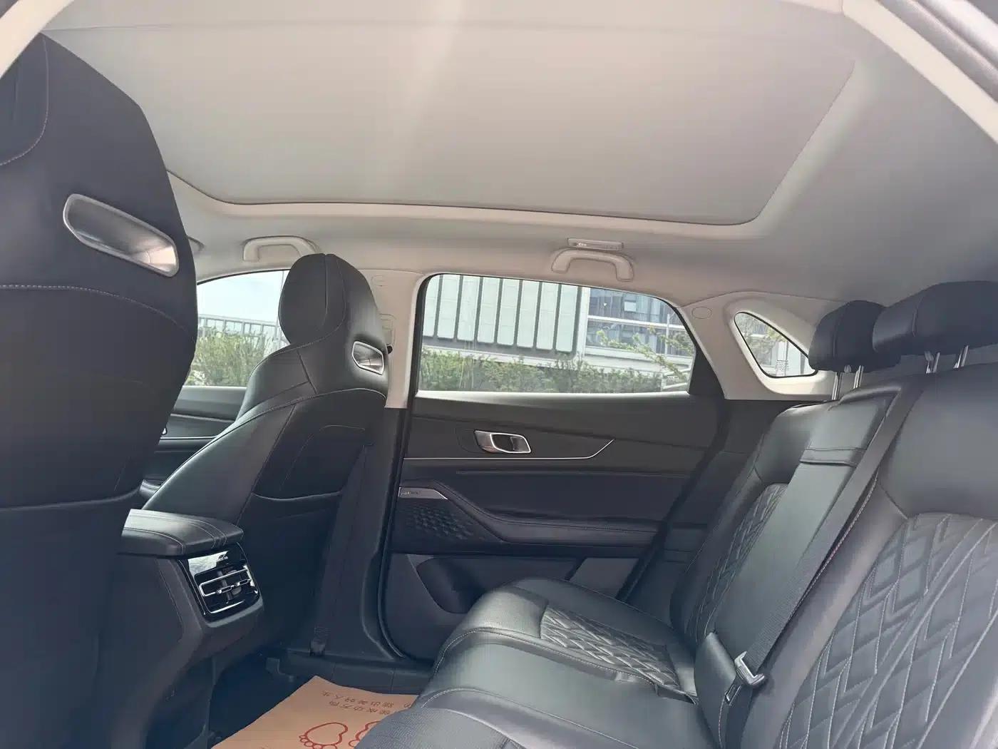 Changan UNI-K 2021 2.0T Luxury Edition — миниатюра 9
