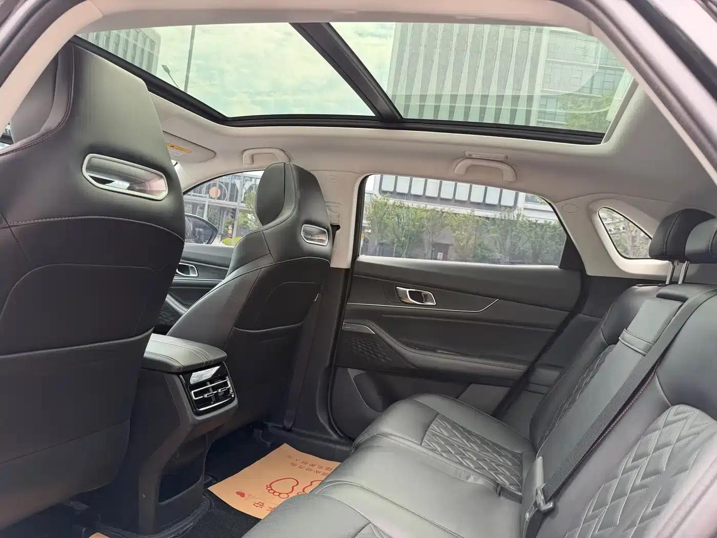 Changan UNI-K 2021 2.0T Luxury Edition — миниатюра 10