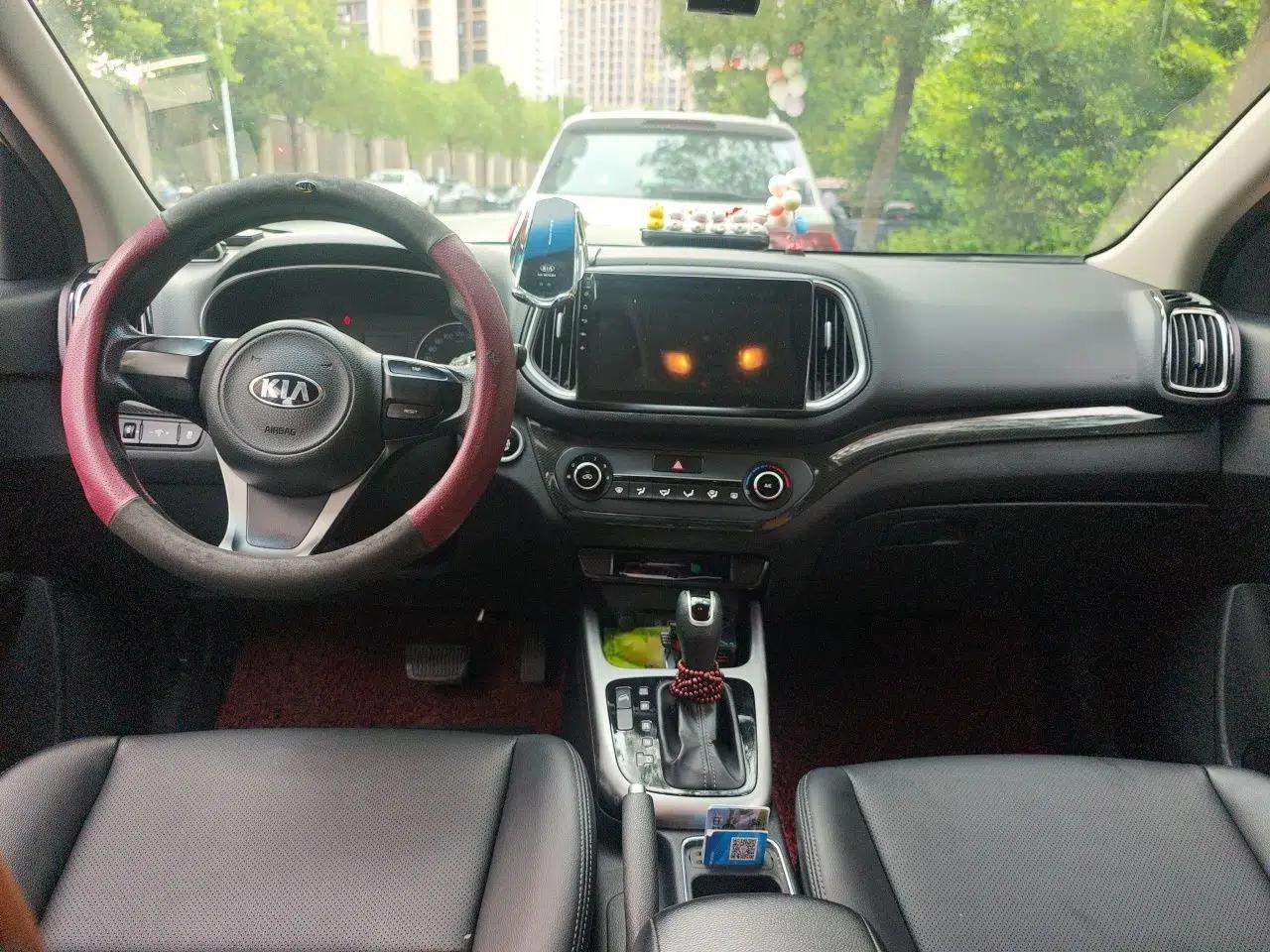 Kia KX3 2015 1.6L Automatic Two-Wheel Drive DLX — миниатюра 18