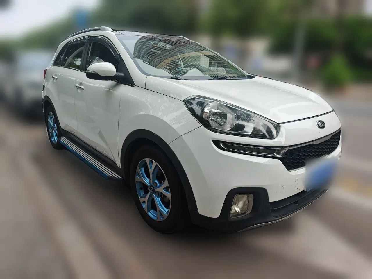 Kia KX3 2015 1.6L Automatic Two-Wheel Drive DLX — миниатюра 3