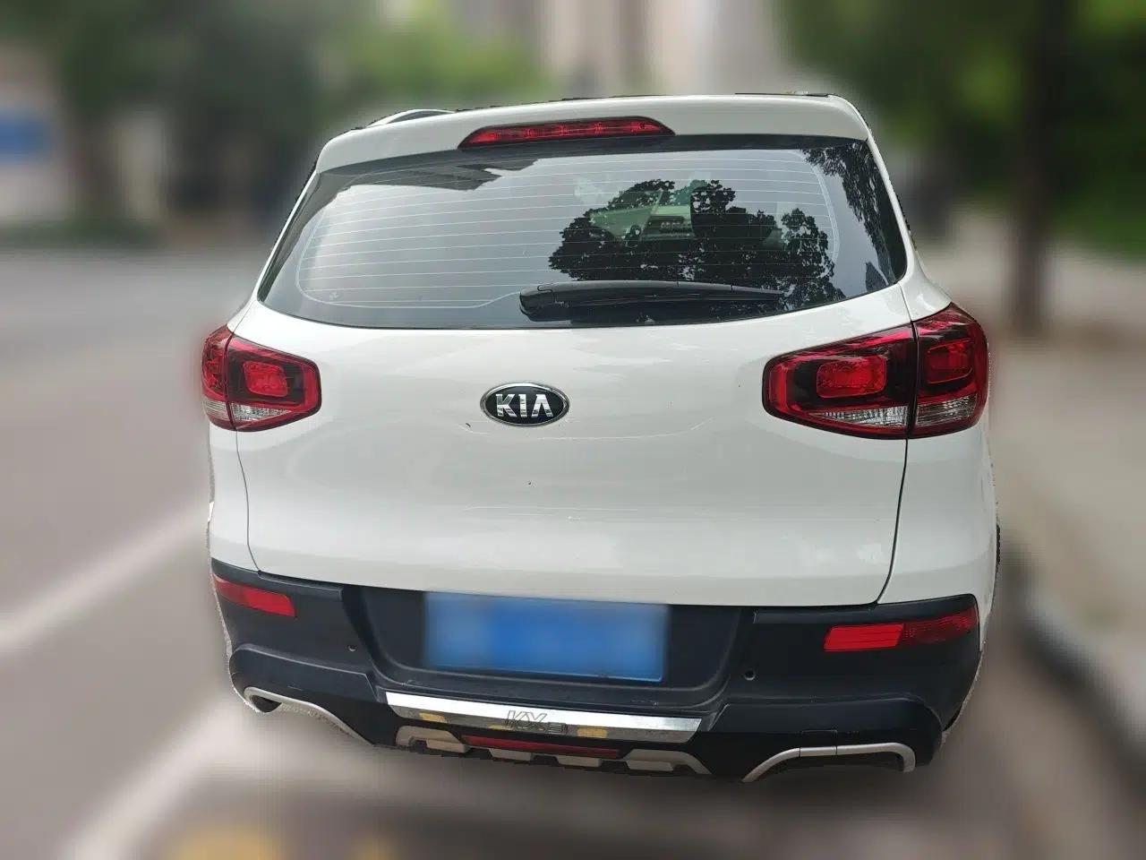 Kia KX3 2015 1.6L Automatic Two-Wheel Drive DLX — миниатюра 5