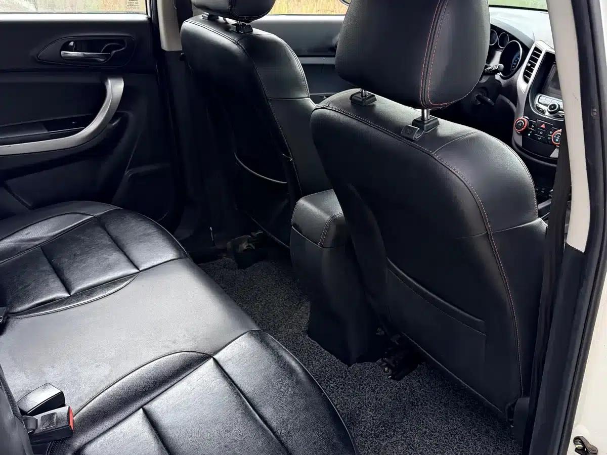 Changan CS35 2012 1.6L Manual Deluxe Edition (National V Emission Standard) — миниатюра 15