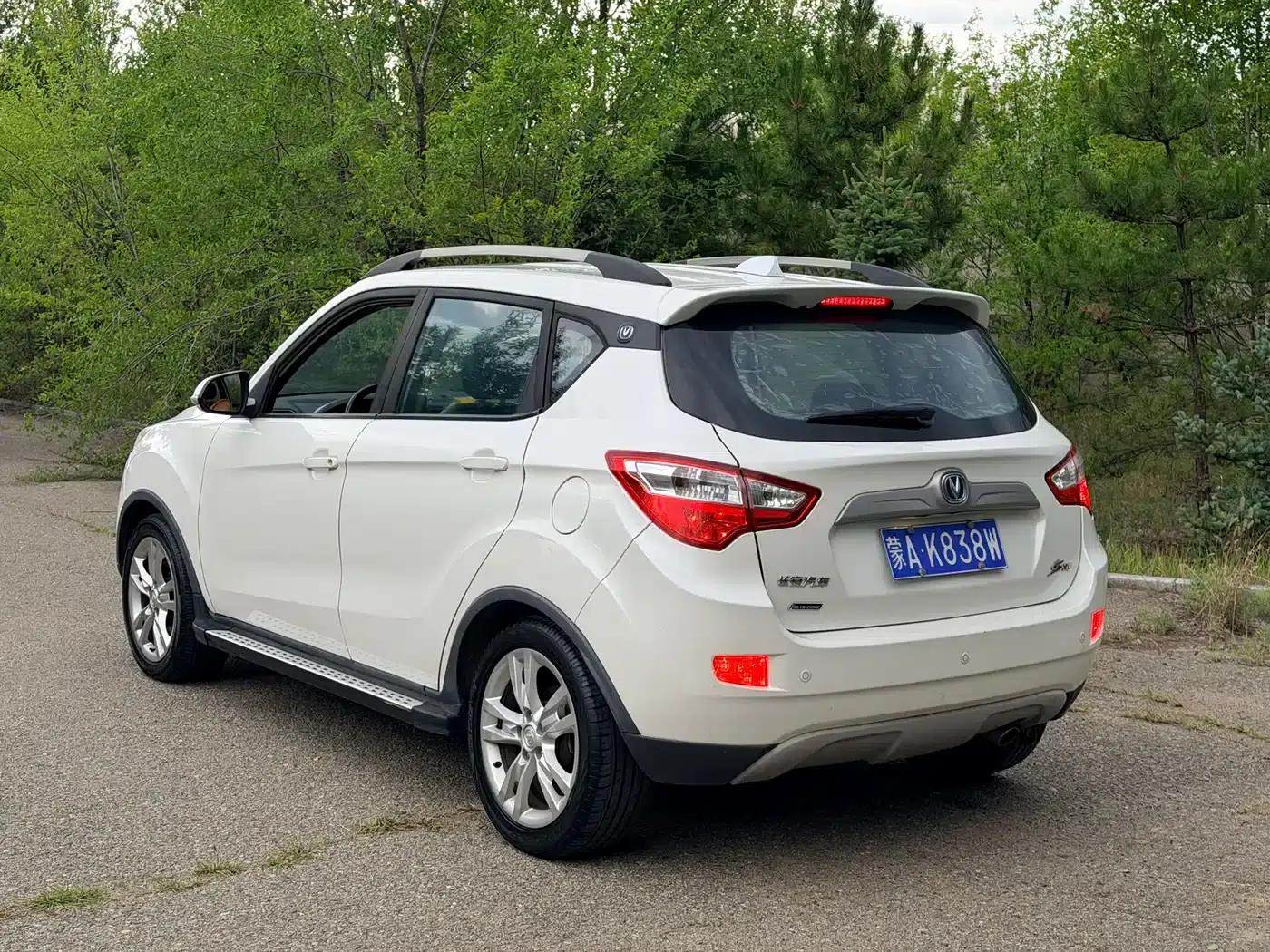 Changan CS35 2012 1.6L Manual Deluxe Edition (National V Emission Standard) — миниатюра 5