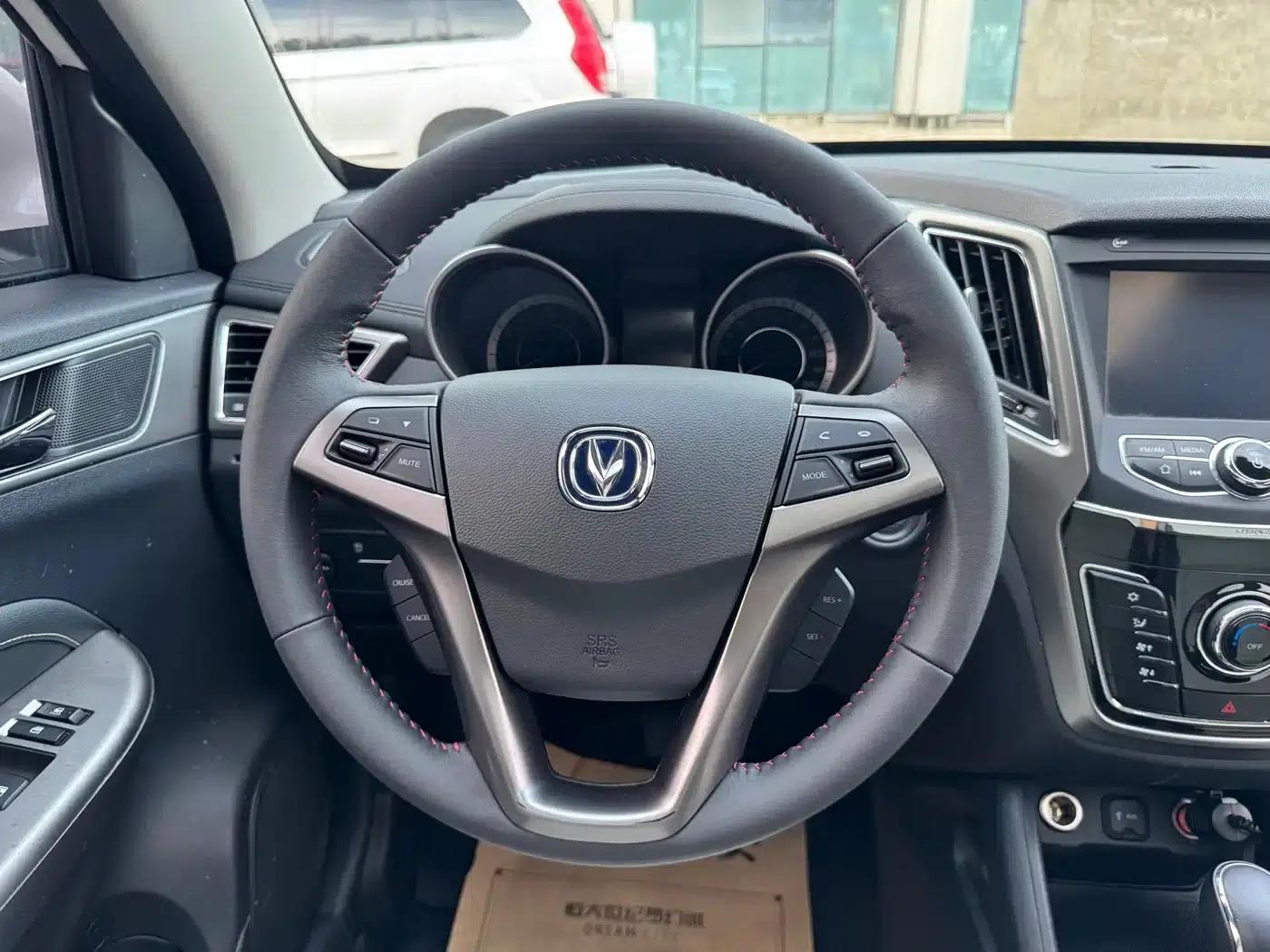 Changan CS35 2017 1.6L Automatic Deluxe Edition — миниатюра 7