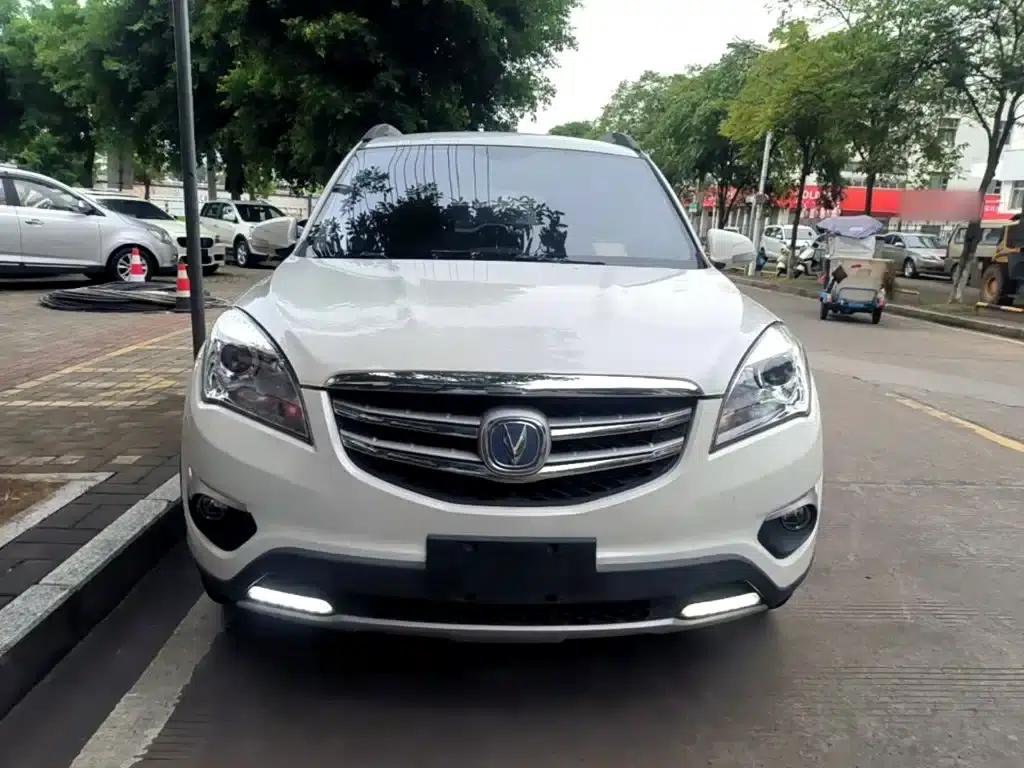 Changan CS35 2016 1.6L Manual Deluxe Edition (National V Emission Standard) — миниатюра 3