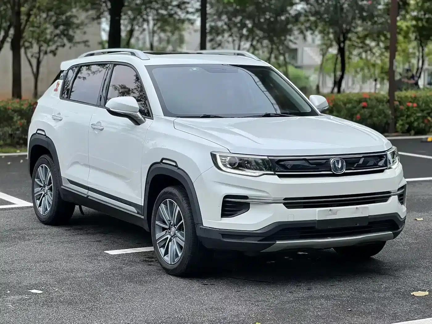 Changan CS35PLUS 2019 1.6L Manual Connected Edition — миниатюра 4