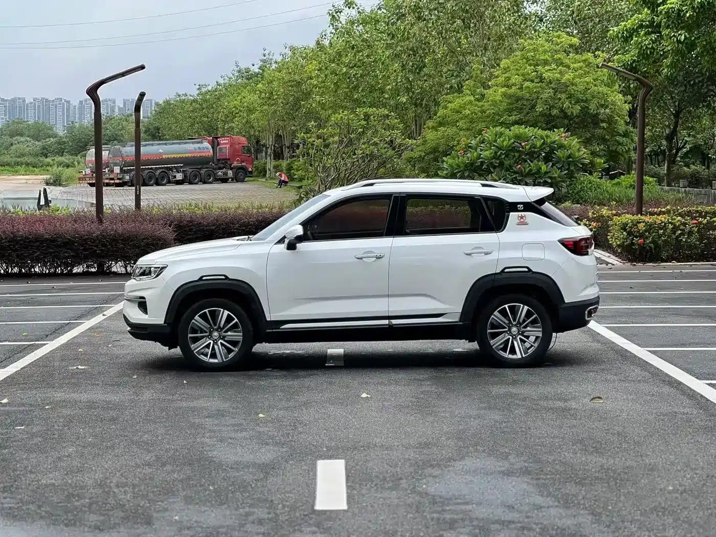 Changan CS35PLUS 2019 1.6L Manual Connected Edition — миниатюра 5