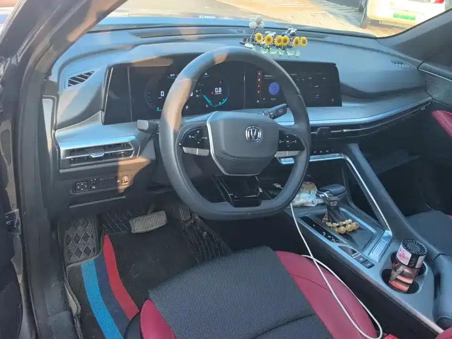 Changan CS35PLUS 2023 Enjoy Edition 1.4T DCT Luxury Model — миниатюра 12