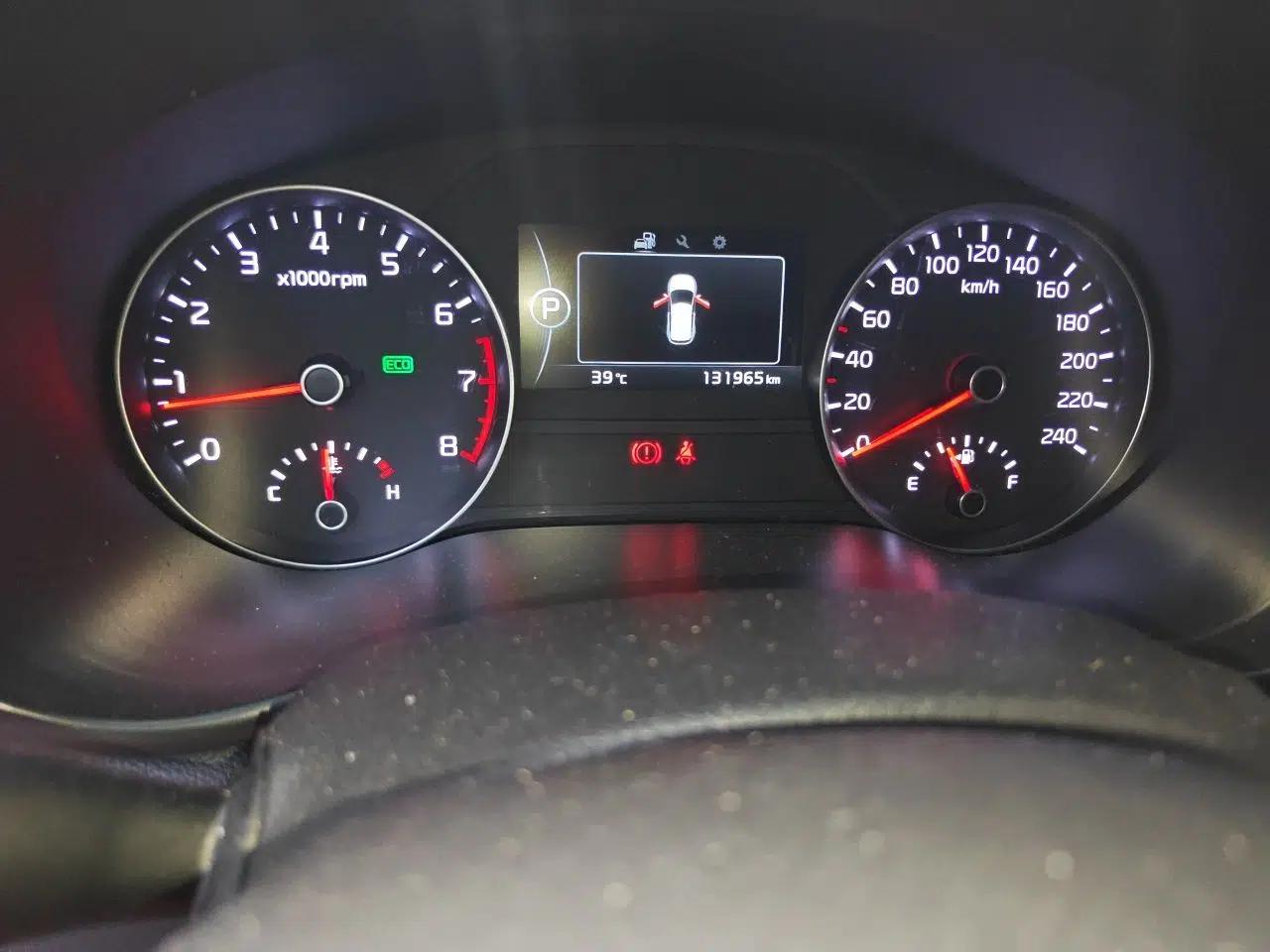 Kia KX5 2016 1.6T Automatic Two-Wheel Drive Premium — миниатюра 12