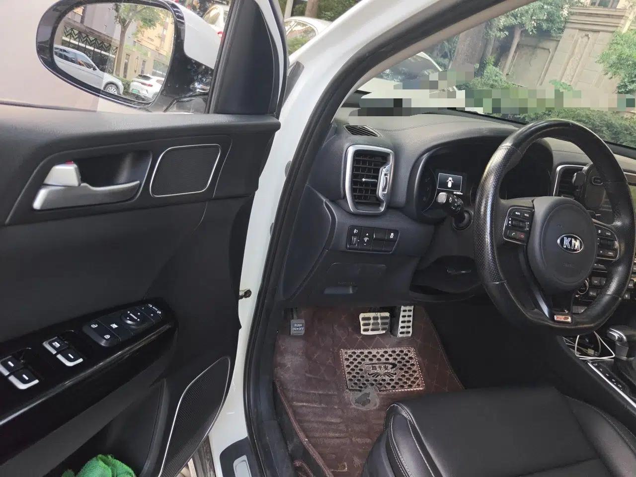 Kia KX5 2016 1.6T Automatic Two-Wheel Drive Premium — миниатюра 16
