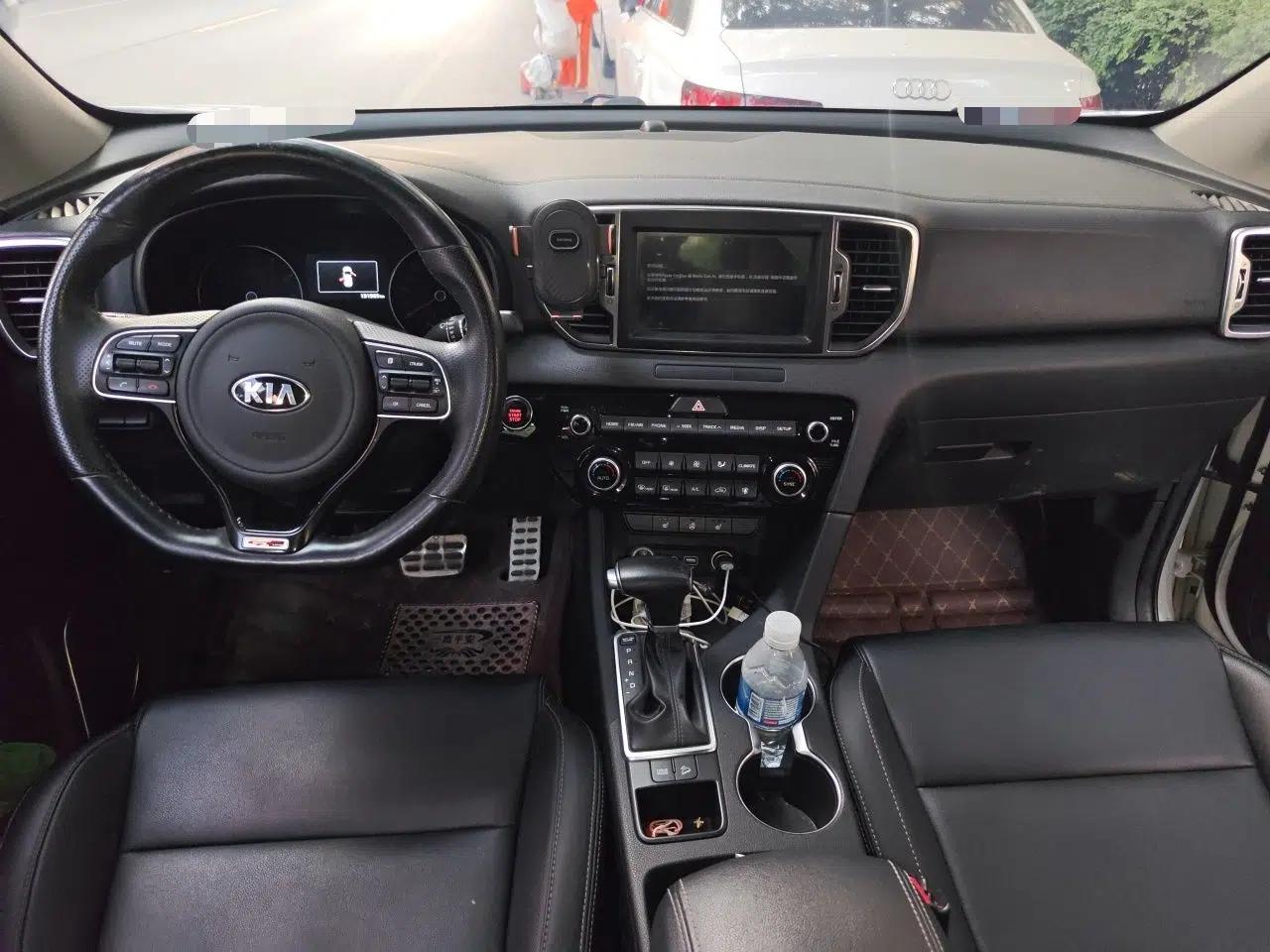 Kia KX5 2016 1.6T Automatic Two-Wheel Drive Premium — миниатюра 9