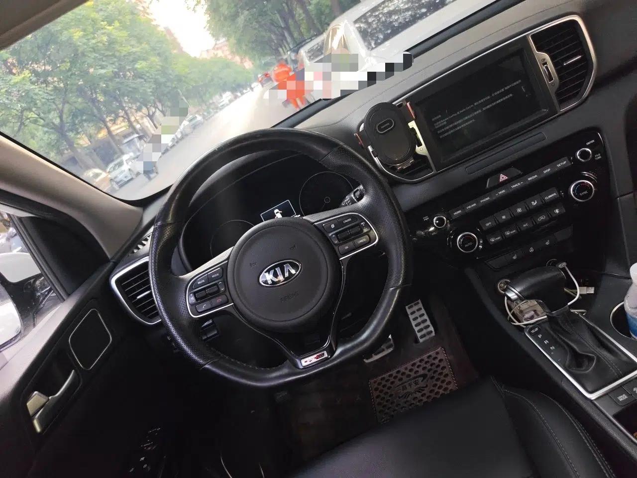 Kia KX5 2016 1.6T Automatic Two-Wheel Drive Premium — миниатюра 10
