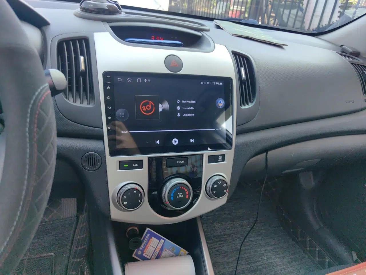 Kia Forte 2009 1.6L MT GLS — миниатюра 13