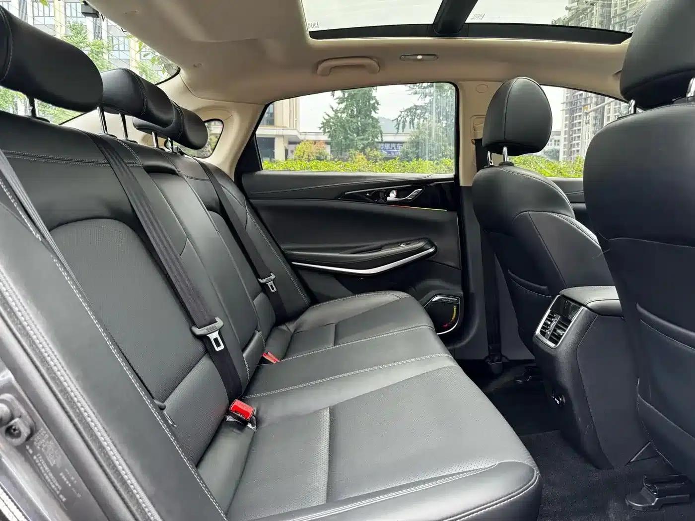 Ruicheng CC 2021 Blue Whale Edition 1.5T DCT Premium — миниатюра 12