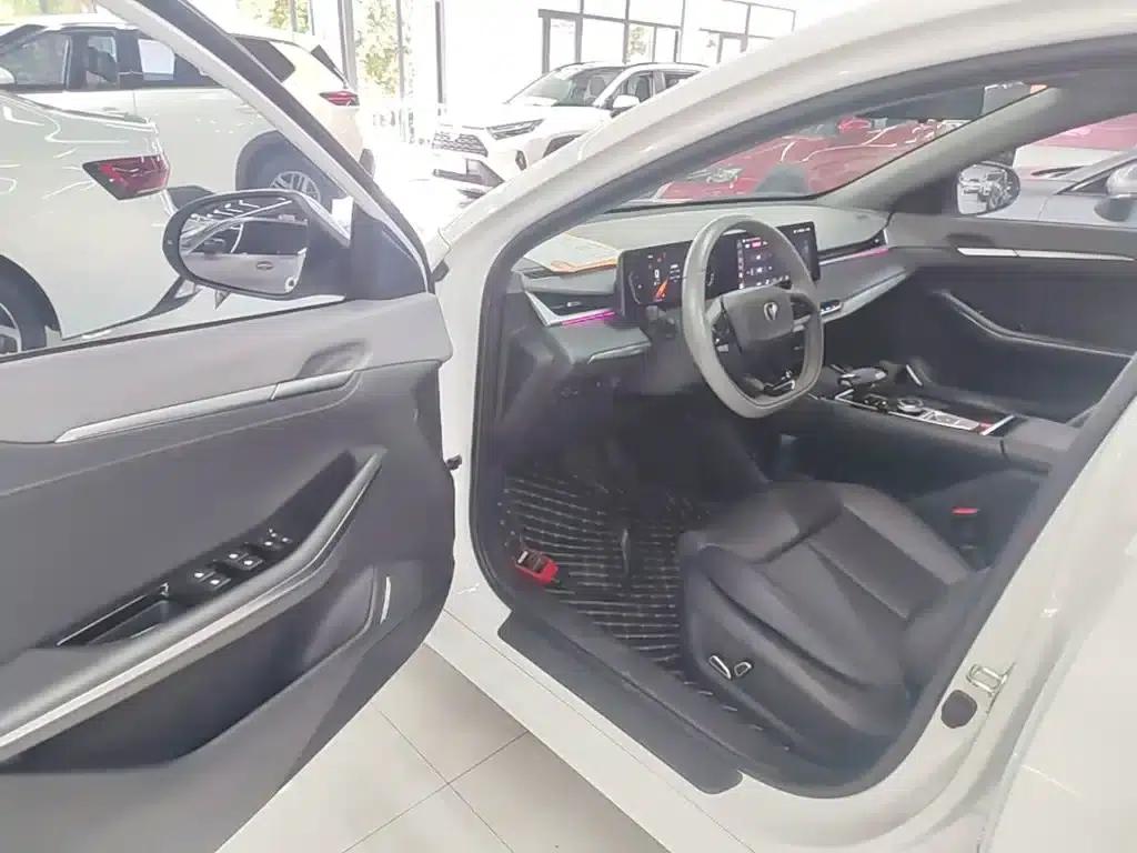 Ruicheng PLUS 2023 1.5T DCT Premium Edition — миниатюра 16